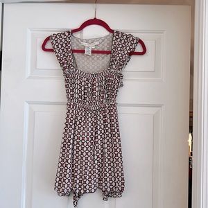 Studio M size large summery sleeveless empire top, red/beige mod pattern